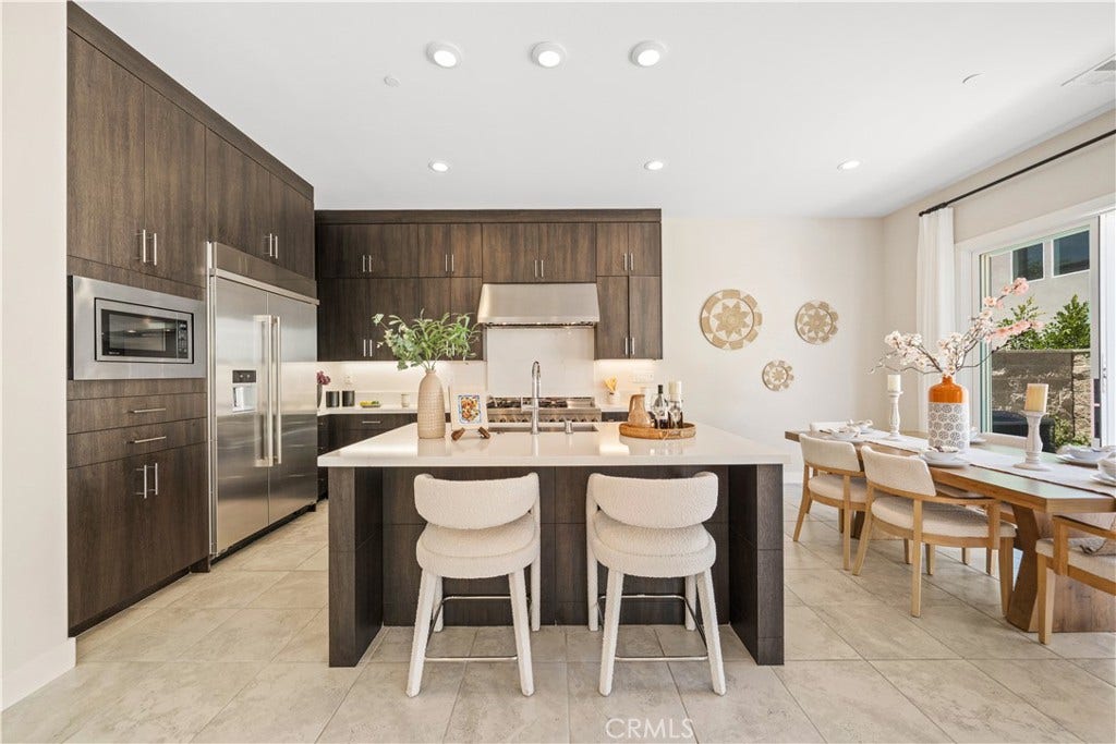 270 Burwood, Lake Forest, CA 92630 270 Burwood, Lake Forest, CA 92630