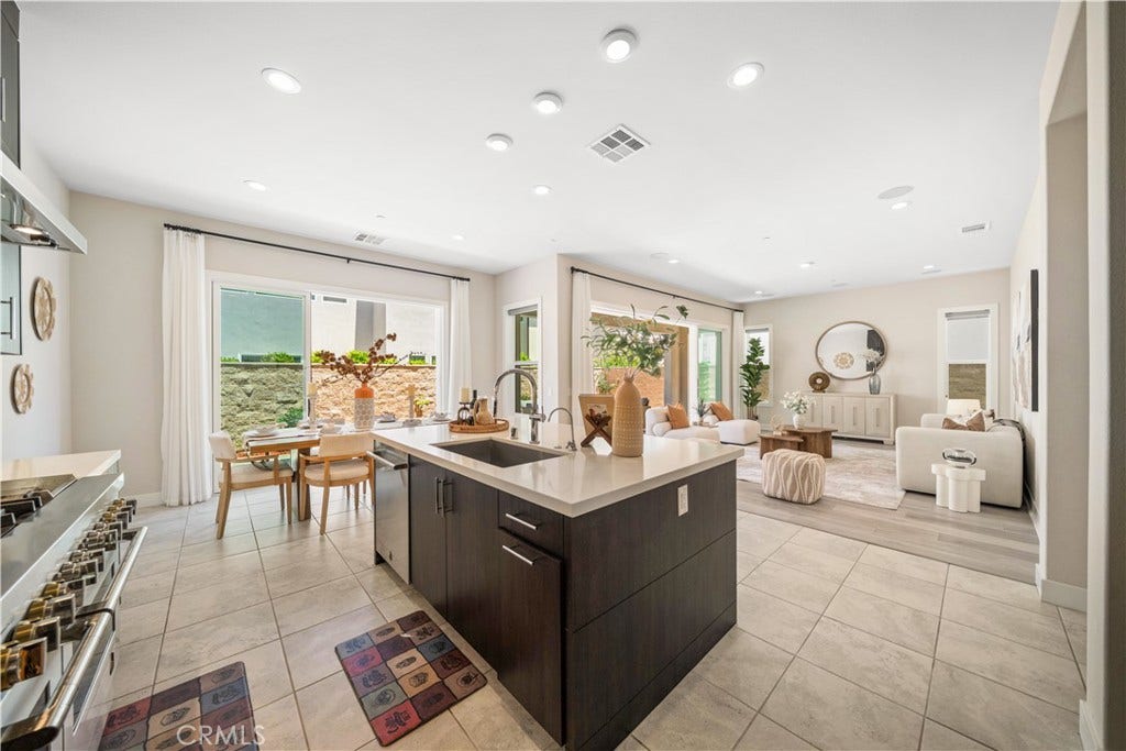 270 Burwood, Lake Forest, CA 92630 270 Burwood, Lake Forest, CA 92630