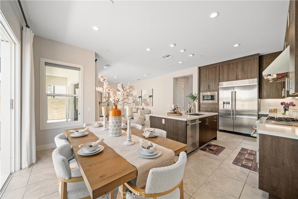270 Burwood, Lake Forest, CA 92630 270 Burwood, Lake Forest, CA 92630