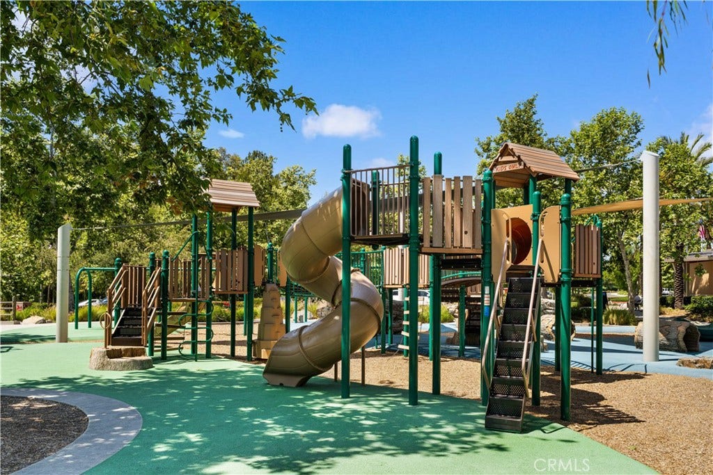 270 Burwood, Lake Forest, CA 92630 270 Burwood, Lake Forest, CA 92630