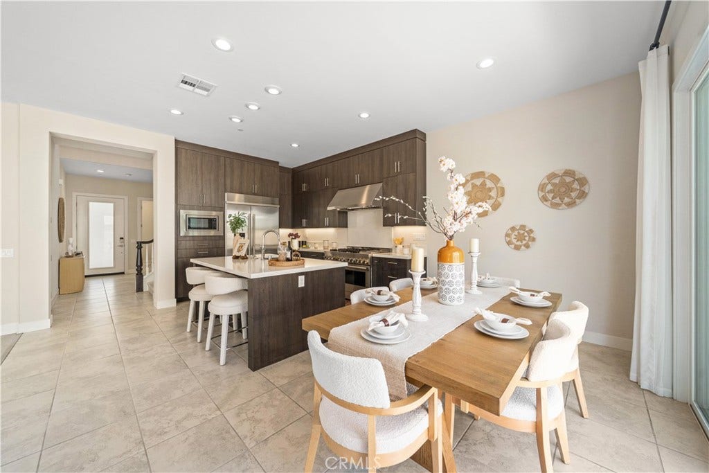 270 Burwood, Lake Forest, CA 92630 270 Burwood, Lake Forest, CA 92630
