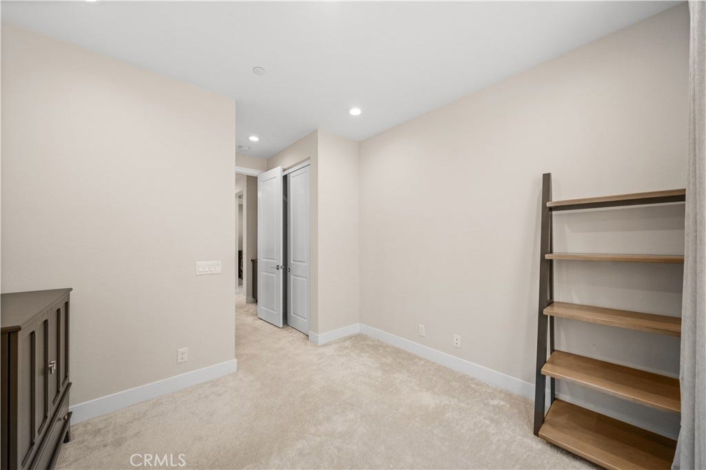 270 Burwood, Lake Forest, CA 92630 270 Burwood, Lake Forest, CA 92630