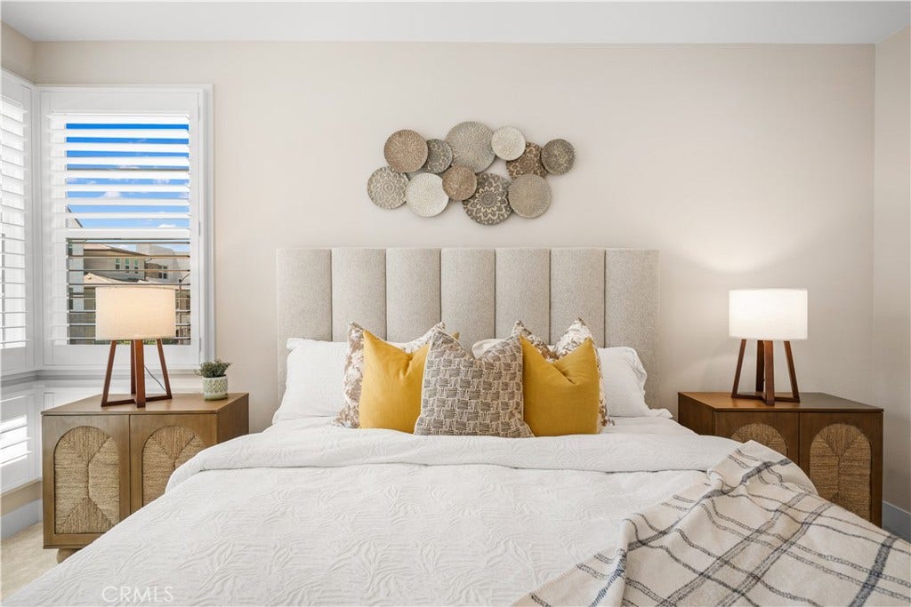 270 Burwood, Lake Forest, CA 92630 270 Burwood, Lake Forest, CA 92630