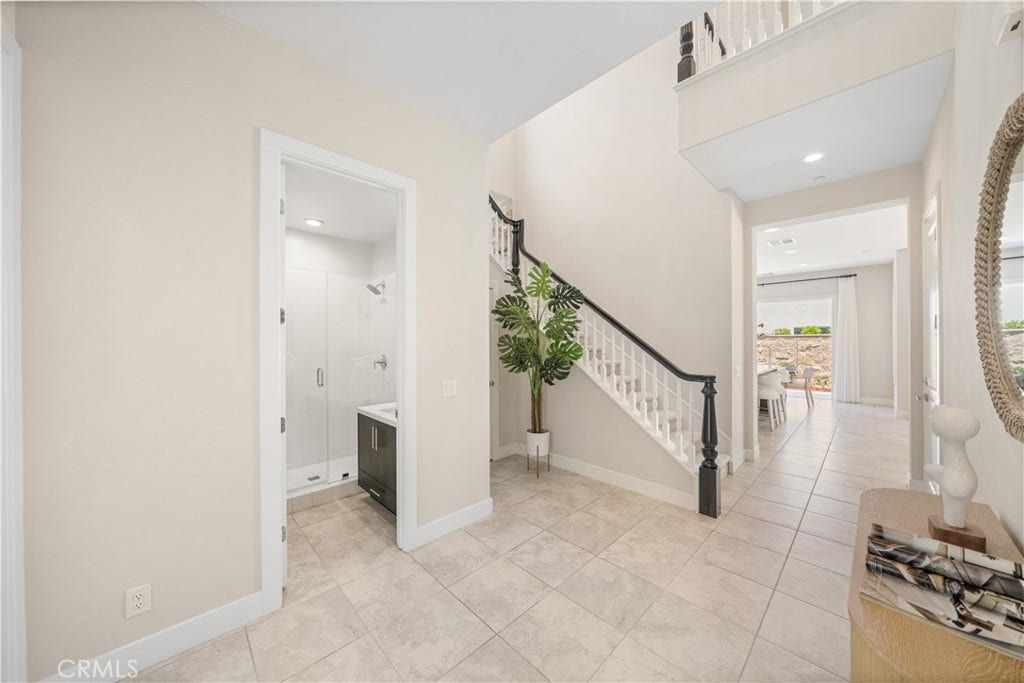 270 Burwood, Lake Forest, CA 92630 270 Burwood, Lake Forest, CA 92630