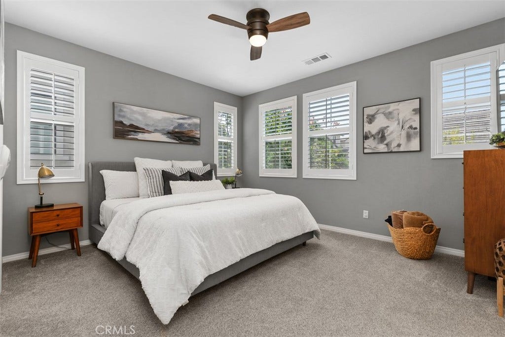 171 Natal, Rancho Mission Viejo, CA 92694 Light and Bright Master Suite