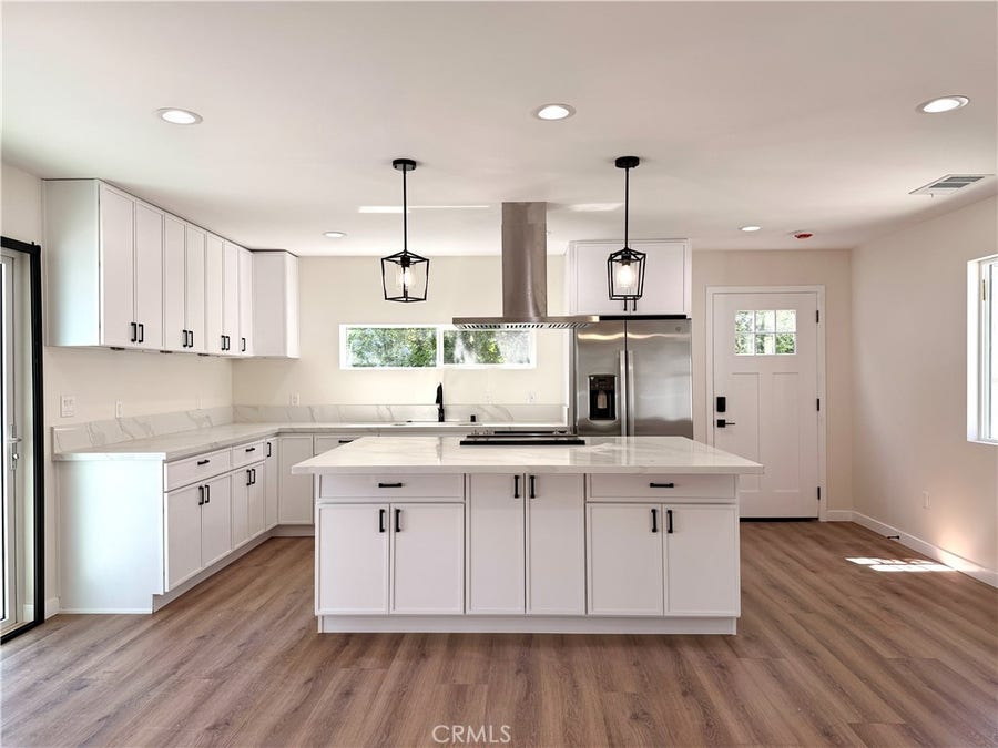 Property photo for 18756 Cohasset Street, Reseda, CA