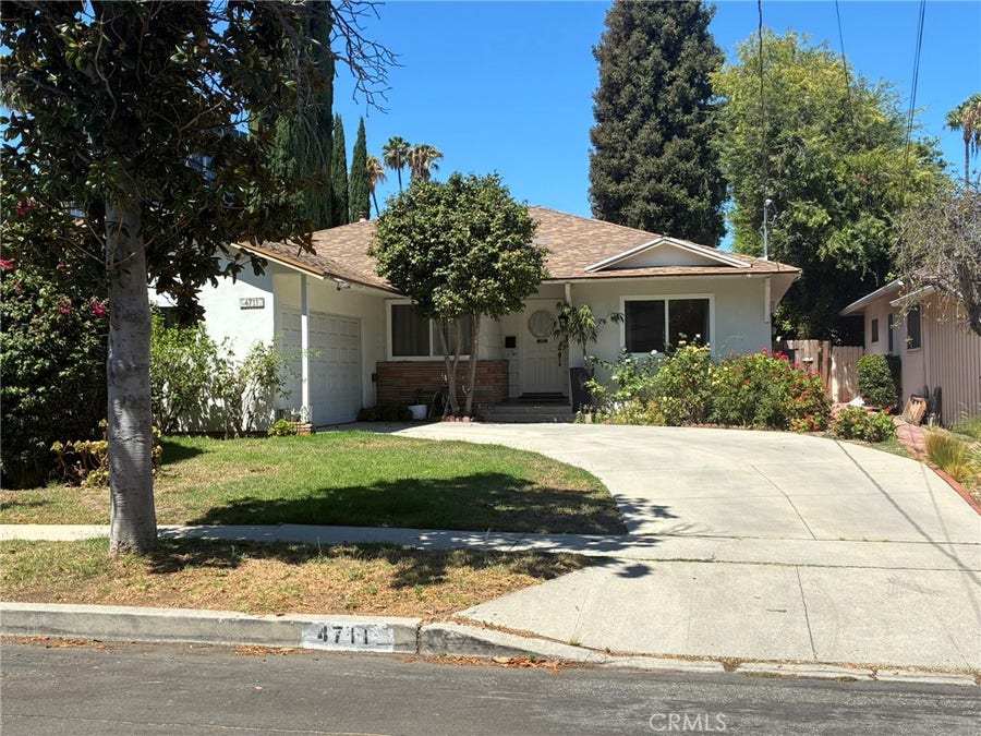 Property photo for 4711 Aqueduct, Encino, CA