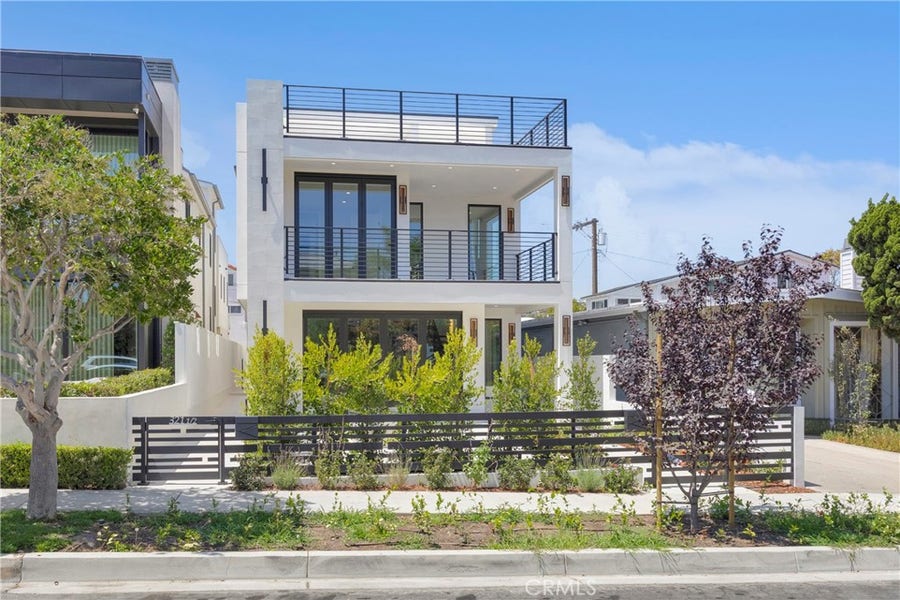 Property photo for 321 Larkspur Avenue, #1/2, Corona Del Mar, CA