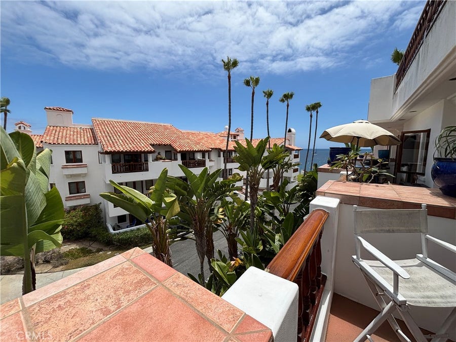 Property photo for 50 Playa Azul, Avalon, CA