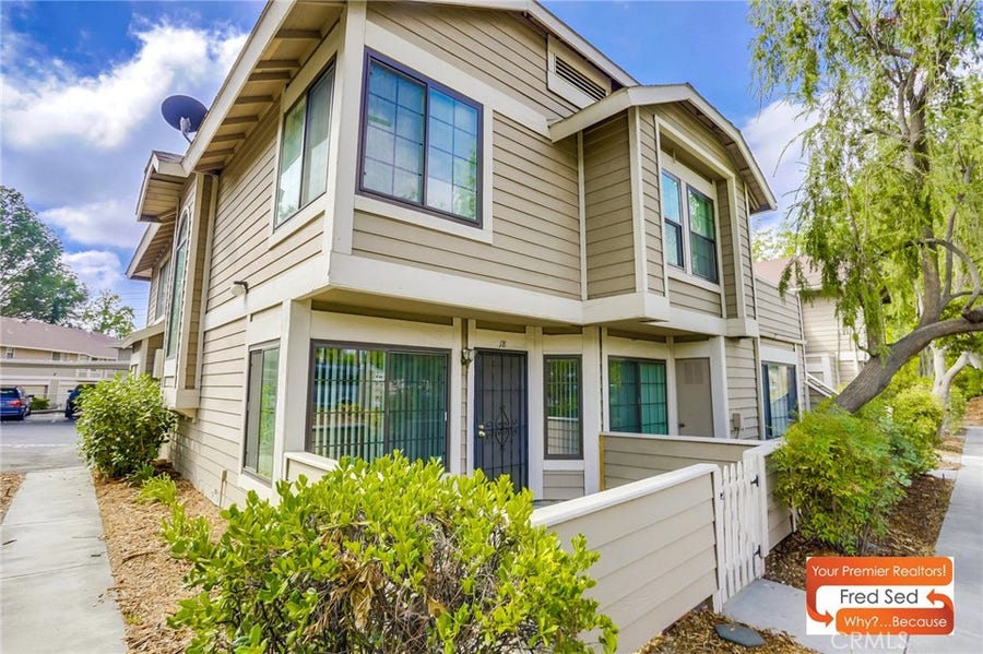 Property photo for 11350 Foothill, Lakeview Terrace, CA