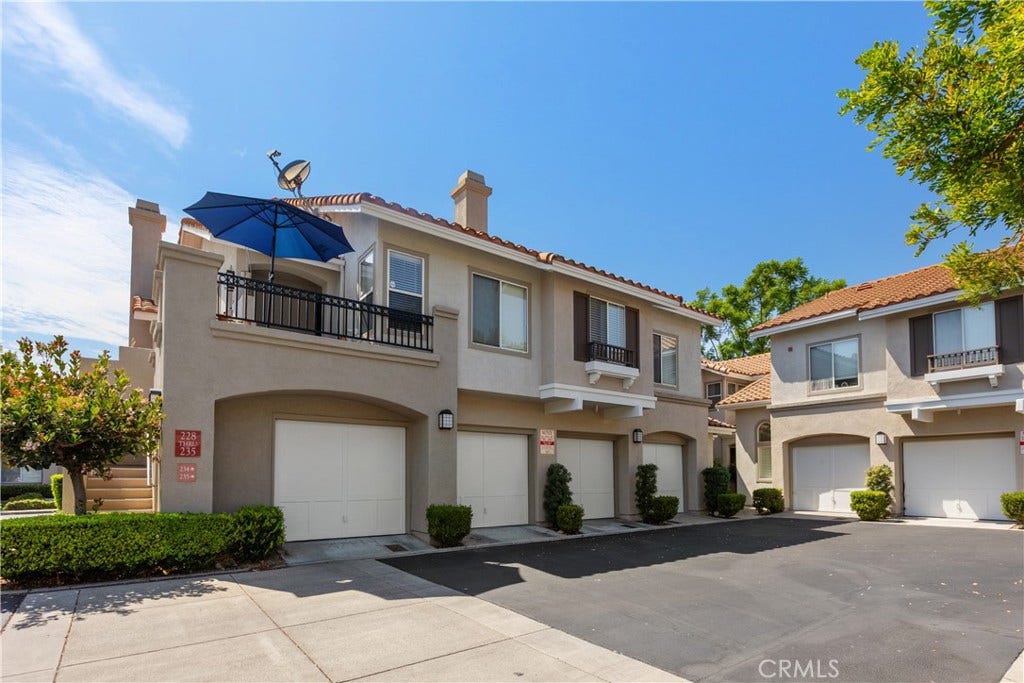 230 California Court, Mission Viejo, CA 92692 230 California Court, Mission Viejo, CA 92692