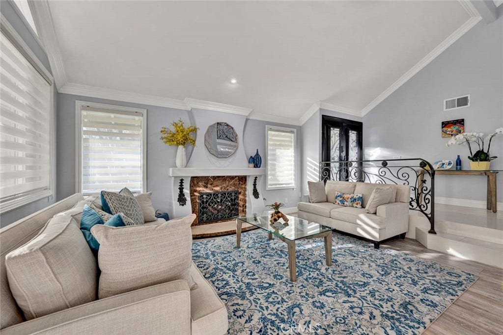 22582 Charwood Circle, Lake Forest, CA 92630 22582 Charwood Circle, Lake Forest, CA 92630