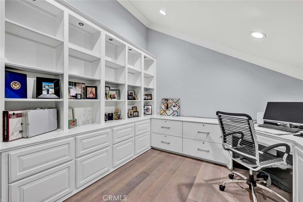 22582 Charwood Circle, Lake Forest, CA 92630 22582 Charwood Circle, Lake Forest, CA 92630