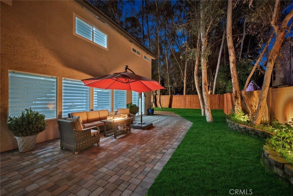 22582 Charwood Circle, Lake Forest, CA 92630 22582 Charwood Circle, Lake Forest, CA 92630