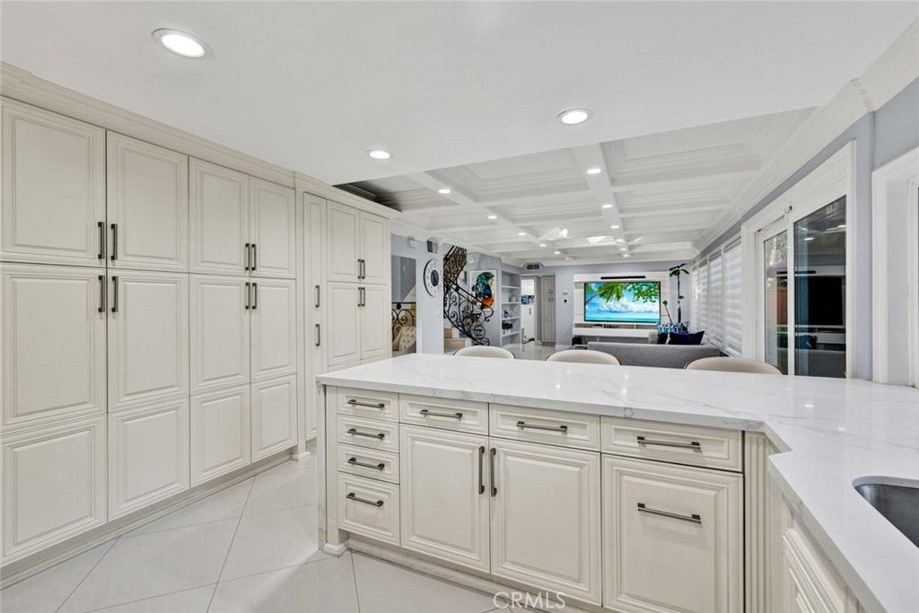 22582 Charwood Circle, Lake Forest, CA 92630 22582 Charwood Circle, Lake Forest, CA 92630