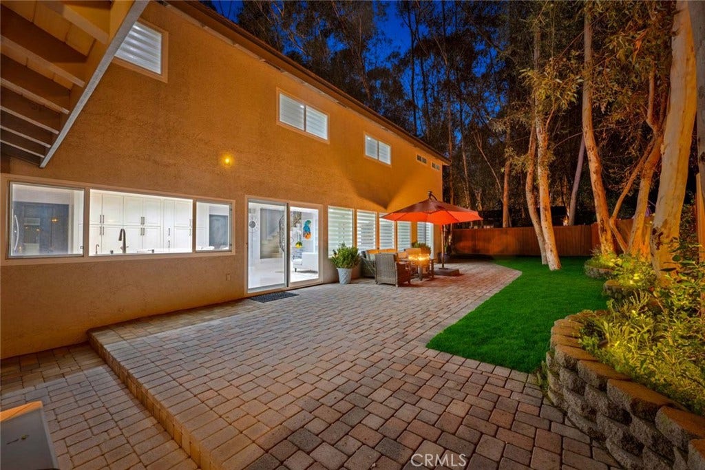 22582 Charwood Circle, Lake Forest, CA 92630 22582 Charwood Circle, Lake Forest, CA 92630