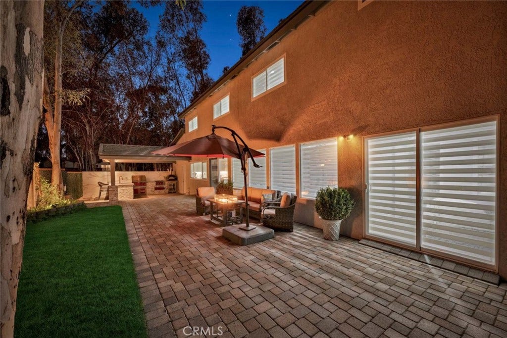 22582 Charwood Circle, Lake Forest, CA 92630 22582 Charwood Circle, Lake Forest, CA 92630