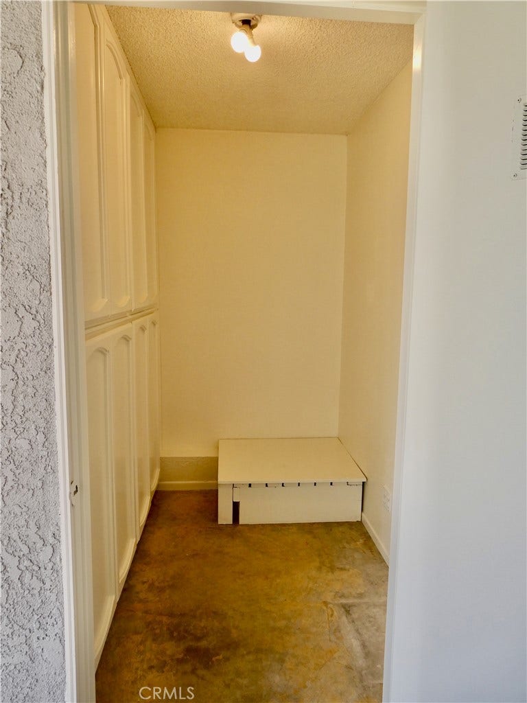 23531 Via Murillo, Mission Viejo, CA 92692 Outside Storage Room