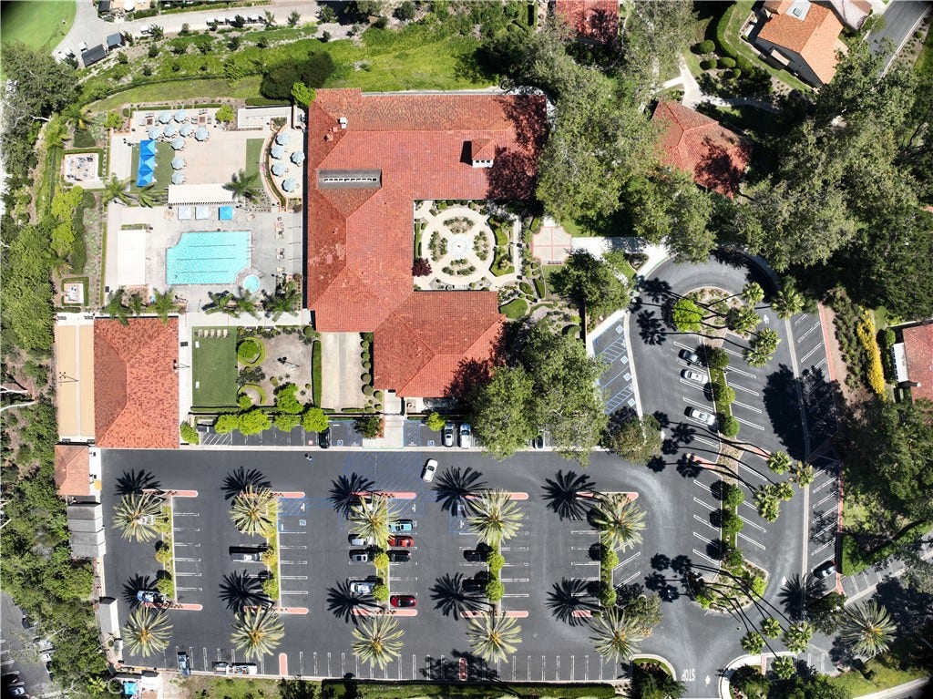 23531 Via Murillo, Mission Viejo, CA 92692 Casta del Sol Community Center
