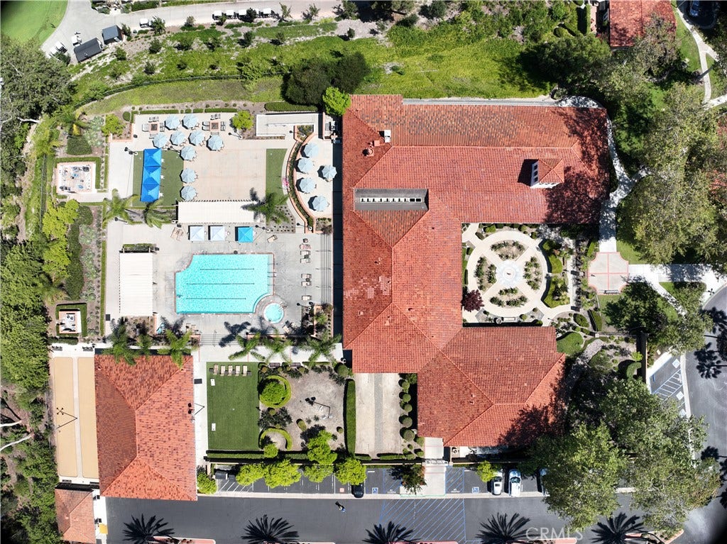 23531 Via Murillo, Mission Viejo, CA 92692 Casta del Sol Community Center