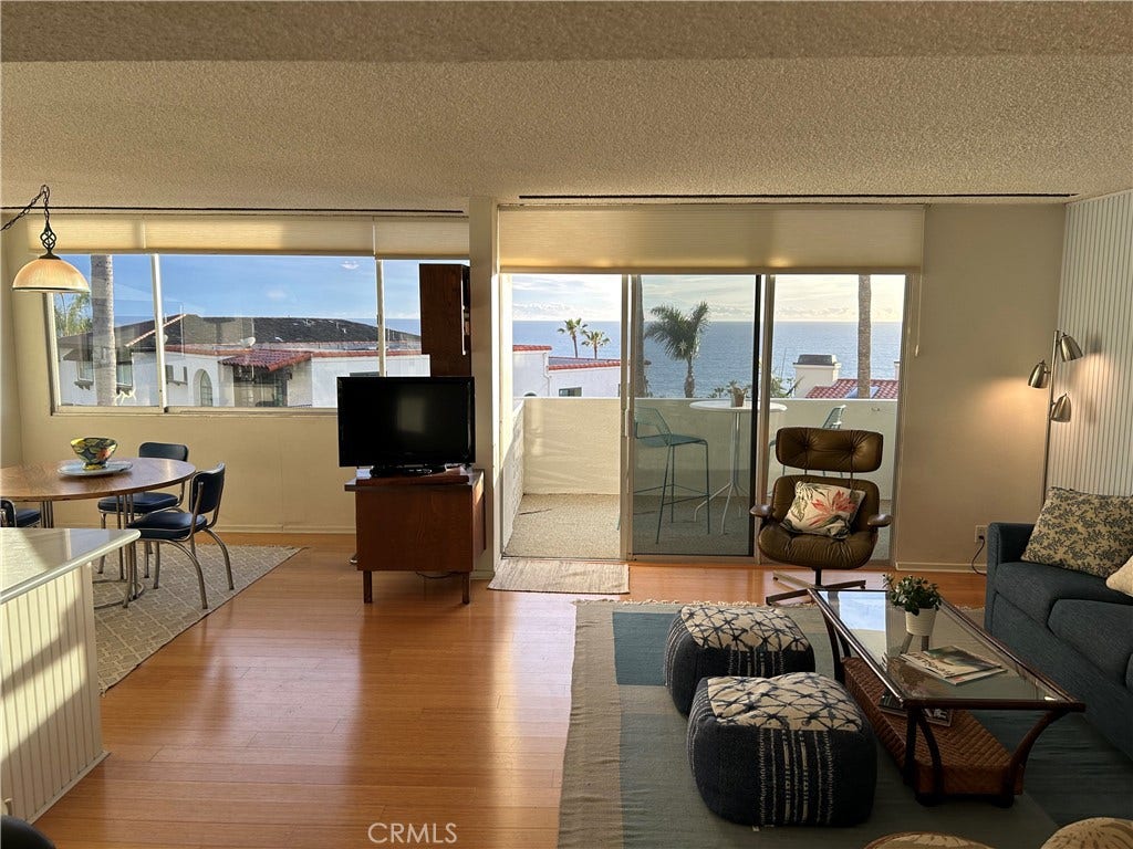 420 Monterey Lane, #2A, San Clemente, CA 92672 420 Monterey Lane, #2A, San Clemente, CA 92672
