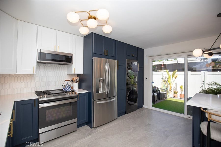 Property photo for 659 E Lee, Azusa, CA