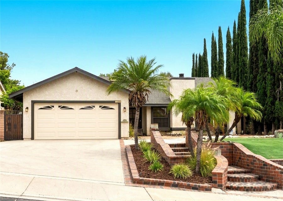 Property photo for 722 Sir George Court, Moorpark, CA