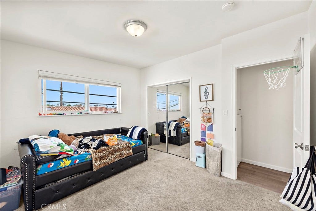 129 Avenida Serra, San Clemente, CA 92672 Unit 2 - 2bd/1ba