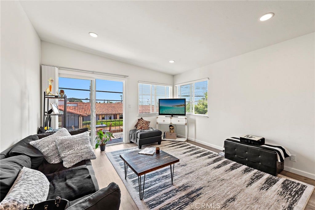 129 Avenida Serra, San Clemente, CA 92672 Unit 2 - 2bd/1ba