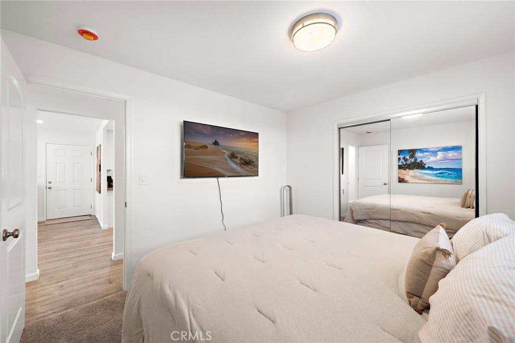 129 Avenida Serra, San Clemente, CA 92672 Unit 1 - 3bd/1.5ba