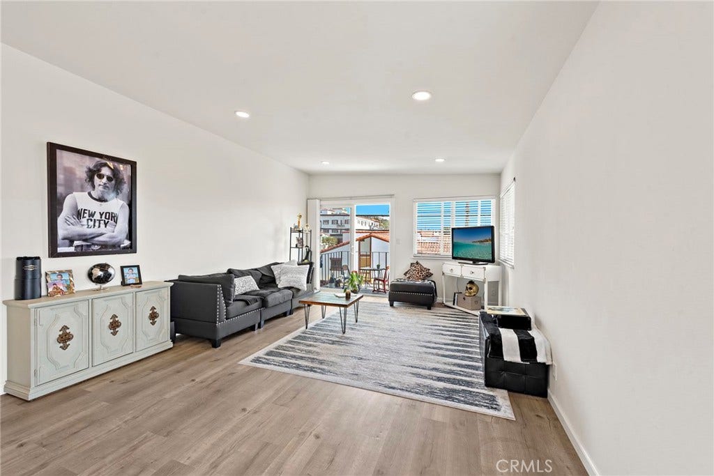 129 Avenida Serra, San Clemente, CA 92672 Unit 2 - 2bd/1ba