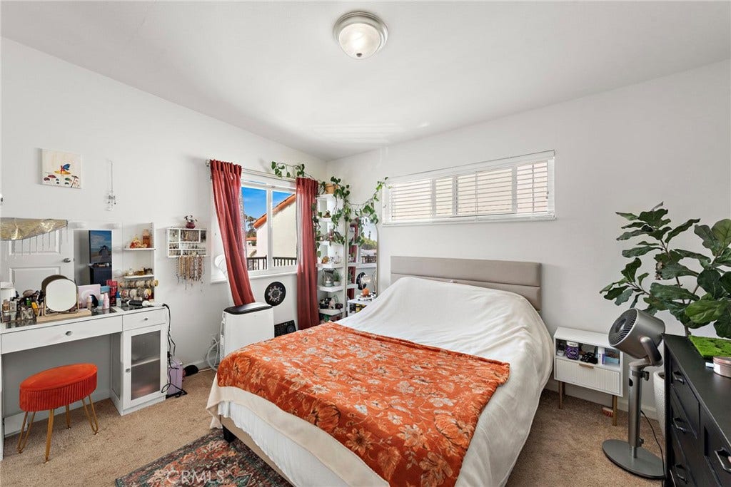 129 Avenida Serra, San Clemente, CA 92672 Unit 3 - 2bd/1ba