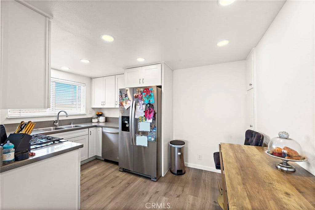 129 Avenida Serra, San Clemente, CA 92672 Unit 2 - 2bd/1ba
