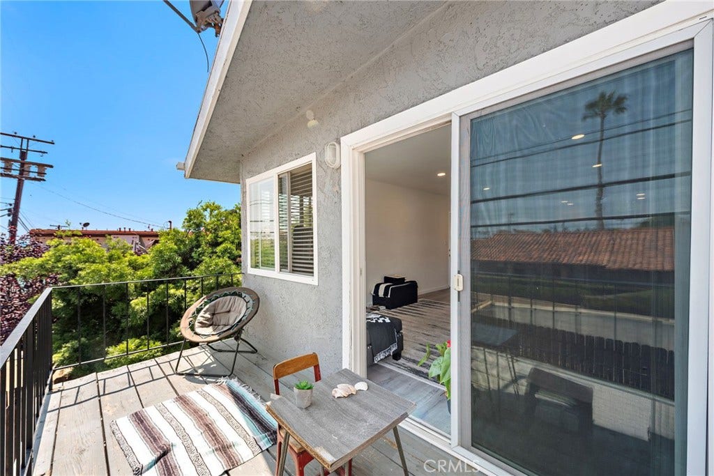 129 Avenida Serra, San Clemente, CA 92672 Unit 2 - 2bd/1ba