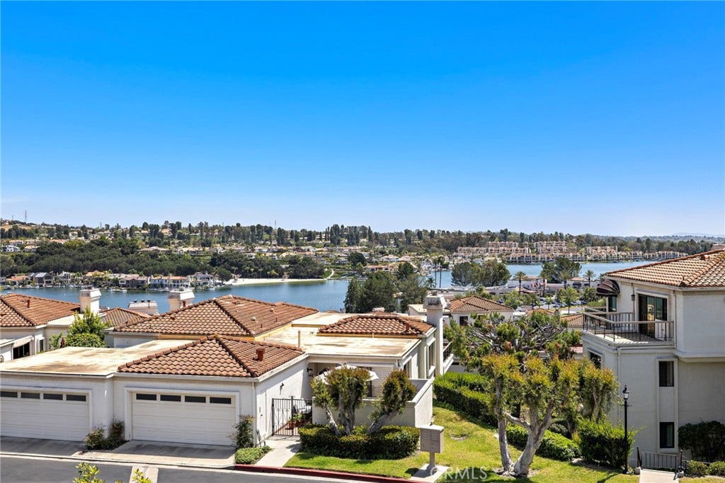 27776 Deya, Mission Viejo, CA 92692 27776 Deya, Mission Viejo, CA 92692