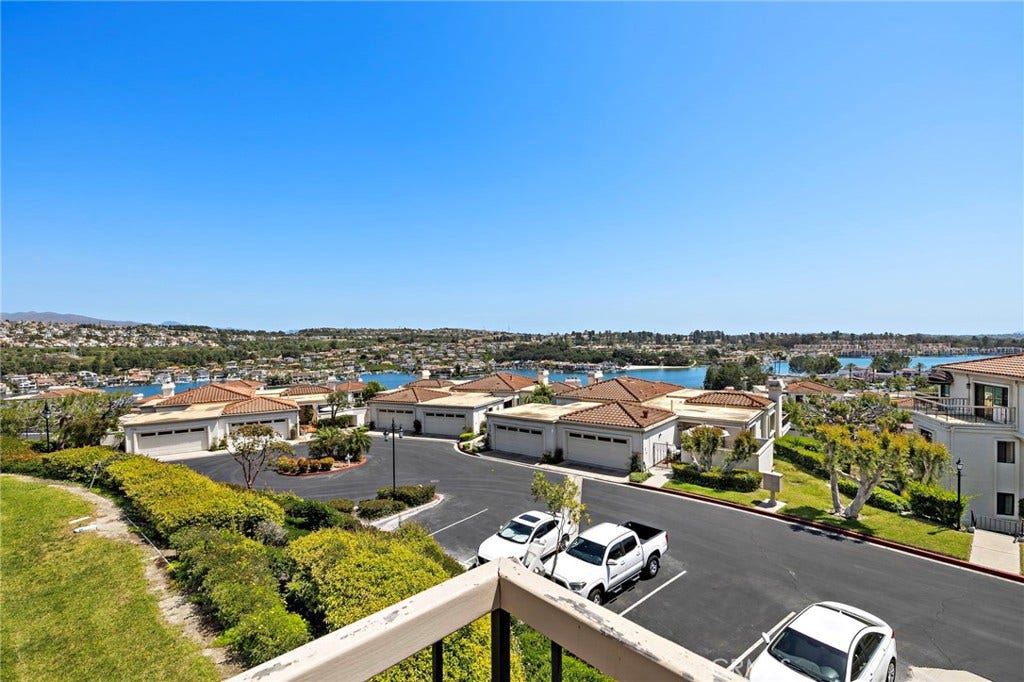 27776 Deya, Mission Viejo, CA 92692 27776 Deya, Mission Viejo, CA 92692