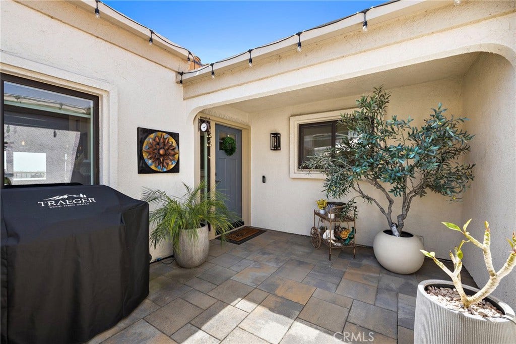 27776 Deya, Mission Viejo, CA 92692 27776 Deya, Mission Viejo, CA 92692
