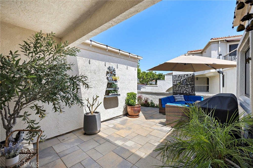 27776 Deya, Mission Viejo, CA 92692 27776 Deya, Mission Viejo, CA 92692