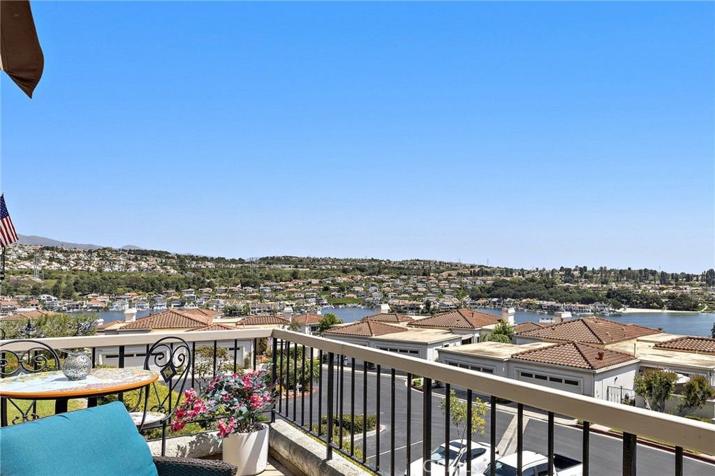 27776 Deya, Mission Viejo, CA 92692 27776 Deya, Mission Viejo, CA 92692