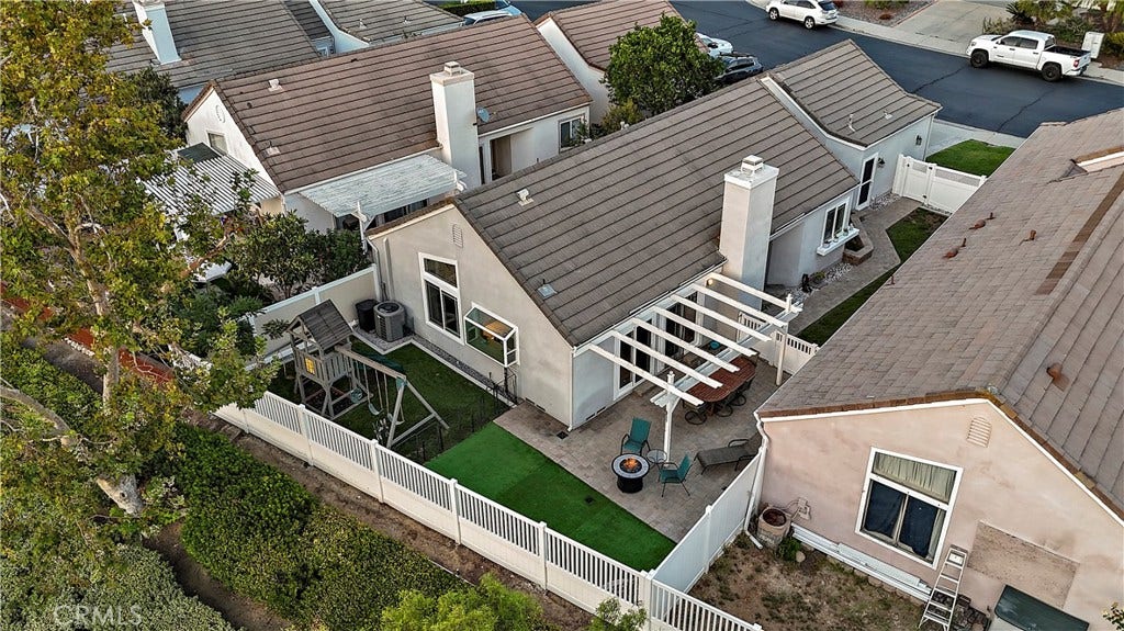 21 Misty Creek, Laguna Hills, CA 92653 21 Misty Creek, Laguna Hills, CA 92653