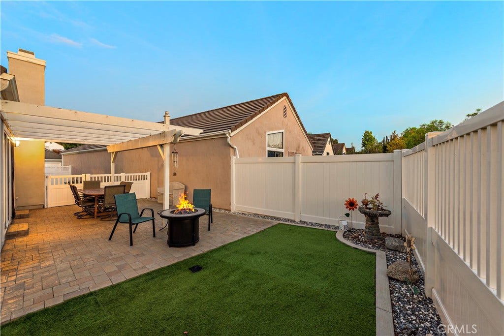 21 Misty Creek, Laguna Hills, CA 92653 21 Misty Creek, Laguna Hills, CA 92653