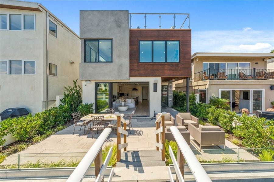 Property photo for 4014 Channel Place, Newport Beach, CA