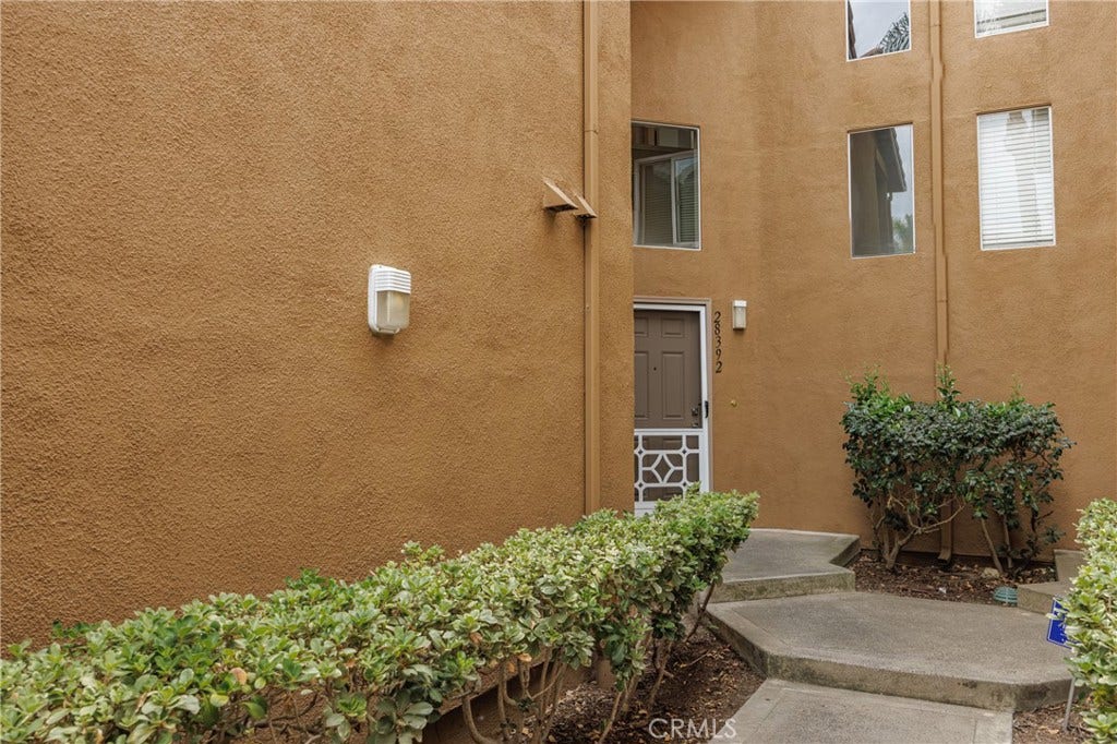 28392 Klondike Drive, Lake Forest, CA 92679 28392 Klondike Drive, Lake Forest, CA 92679