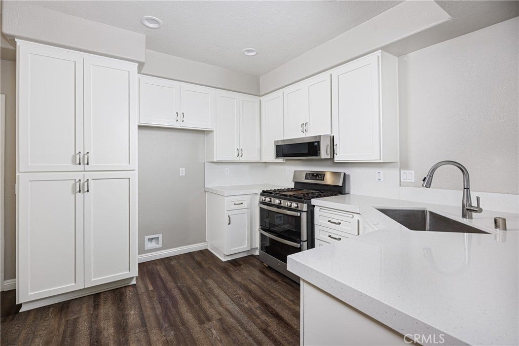 28392 Klondike Drive, Lake Forest, CA 92679 28392 Klondike Drive, Lake Forest, CA 92679