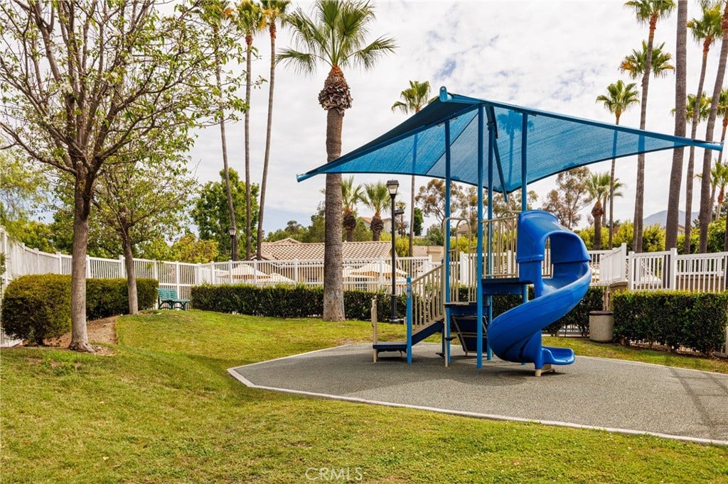 28392 Klondike Drive, Lake Forest, CA 92679 HOA Playground.