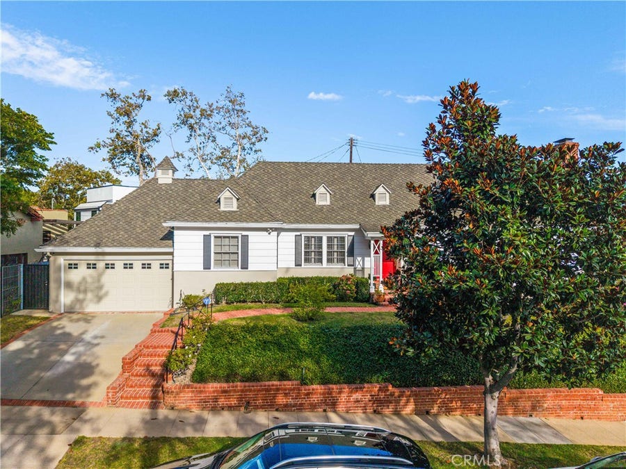 Property photo for 10518 Wellworth, Los Angeles, CA
