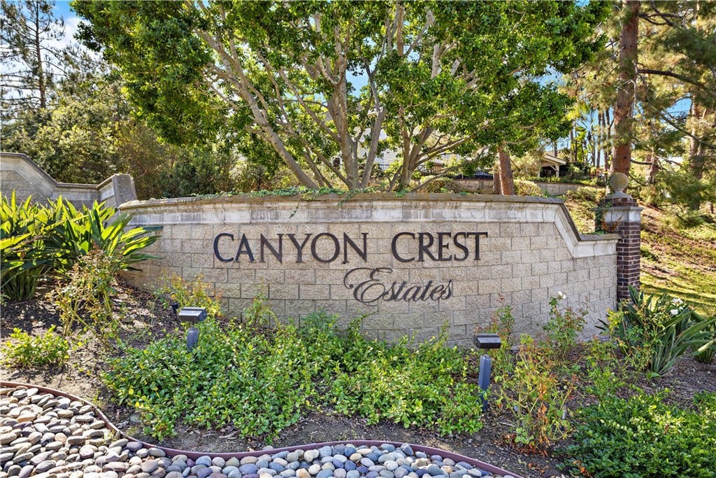 22661 Sweetmeadow, Mission Viejo, CA 92692 22661 Sweetmeadow, Mission Viejo, CA 92692