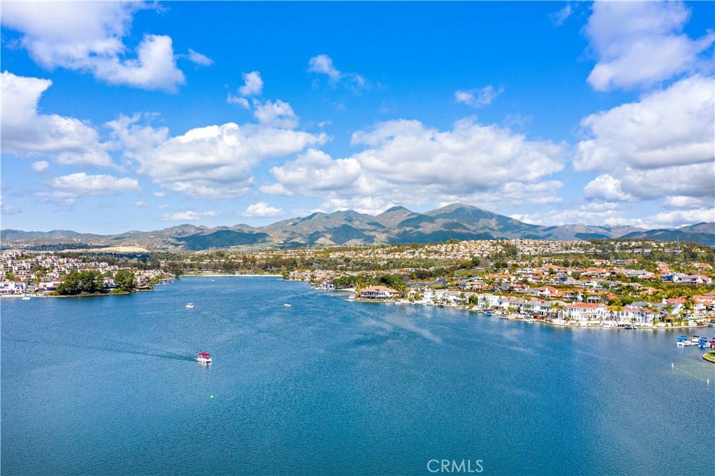 22661 Sweetmeadow, Mission Viejo, CA 92692 22661 Sweetmeadow, Mission Viejo, CA 92692