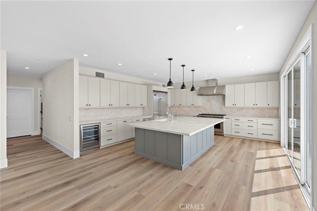 22661 Sweetmeadow, Mission Viejo, CA 92692 22661 Sweetmeadow, Mission Viejo, CA 92692