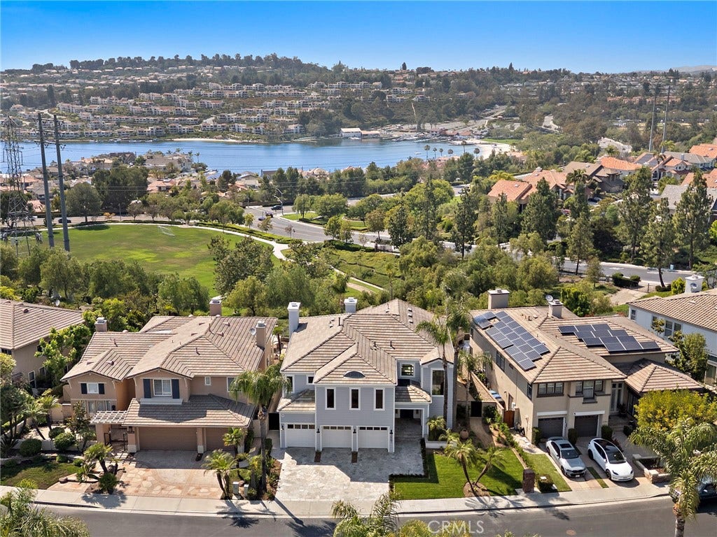 22661 Sweetmeadow, Mission Viejo, CA 92692 22661 Sweetmeadow, Mission Viejo, CA 92692